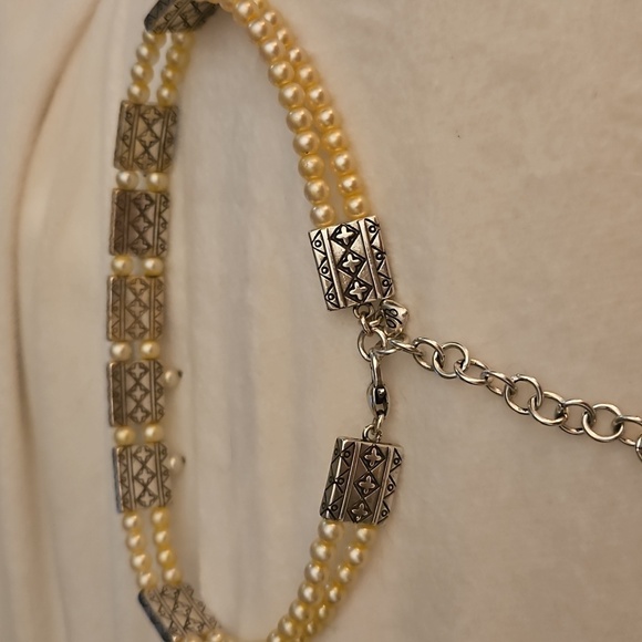 BRIGHTON Anastasia Pearl Princess Diana Goth Castlecore Choker Necklace - Picture 8 of 11